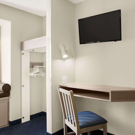 Microtel Inn By Wyndham Louisville East Zewnętrze zdjęcie
