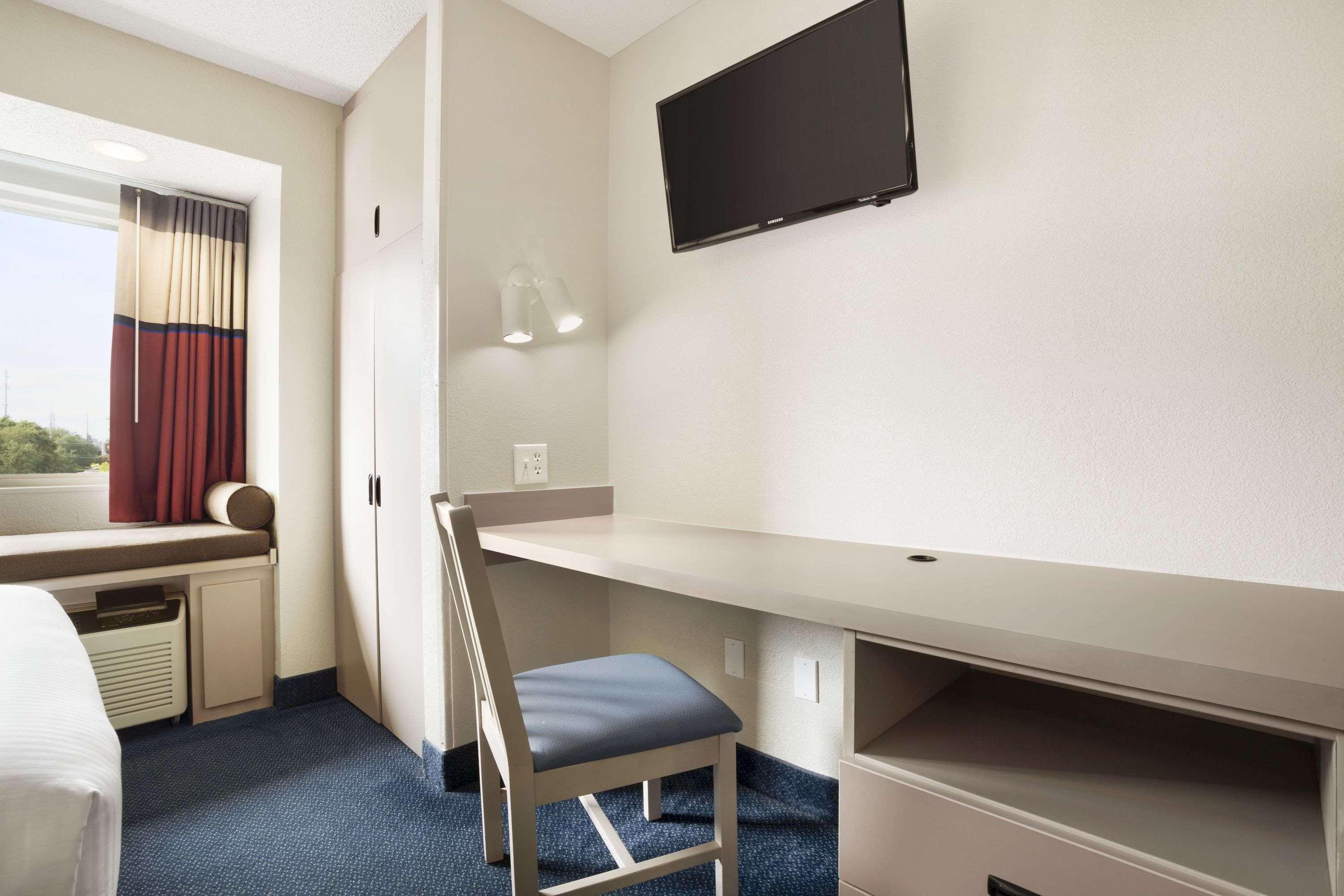 Microtel Inn By Wyndham Louisville East Zewnętrze zdjęcie
